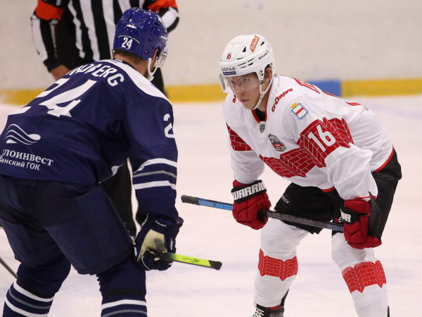 
        Полный разгром в Новогорске! Как «Авангард» одержал победу над «Динамо»
      