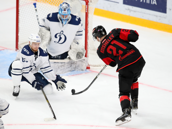 
        «Мы посмотрели, чего стоит каждый». Хартли, Грицюк и Мизюрин о победе над «Динамо»
      