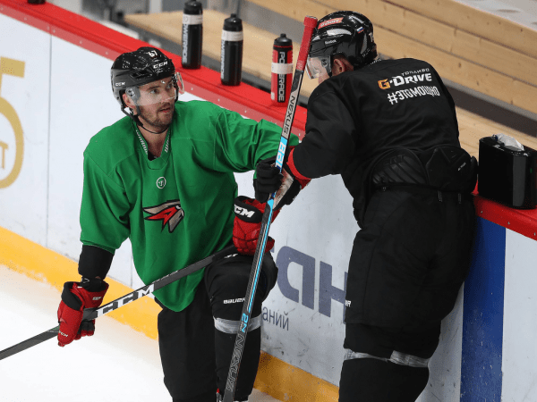 ПОДСЛУШАНО: «Авангард» после коронавируса. Снова тренируемся! (ФОТО+ВИДЕО)
ПОДСЛУШАНО: «Авангард» после коронавируса. Снова тренируемся! (ФОТО+ВИДЕО)