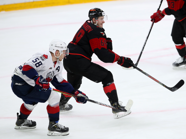 Камбэк в первой игре на турнире в Петербурге! Как «Авангард» победил «Торпедо»
Камбэк в первой игре на турнире в Петербурге! Как «Авангард» победил «Торпедо»