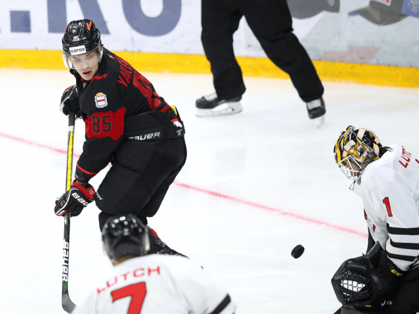 
        «Нам ещё есть над чем работать». Комментарии после победы над «Северсталью»
      