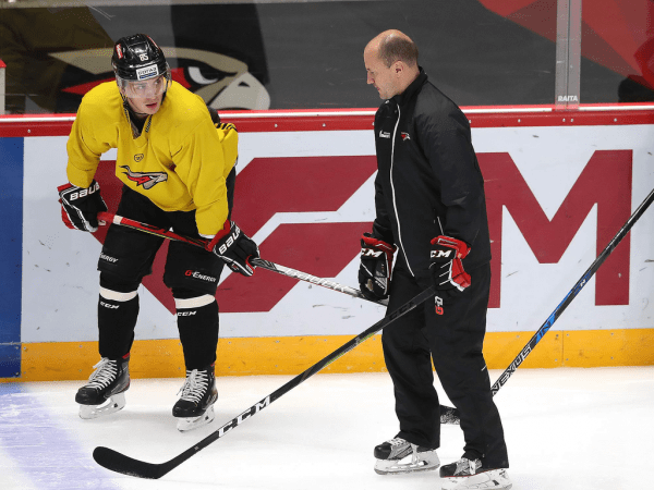 ПОДСЛУШАНО: «Авангард» после коронавируса. Снова тренируемся! (ФОТО+ВИДЕО)
ПОДСЛУШАНО: «Авангард» после коронавируса. Снова тренируемся! (ФОТО+ВИДЕО)