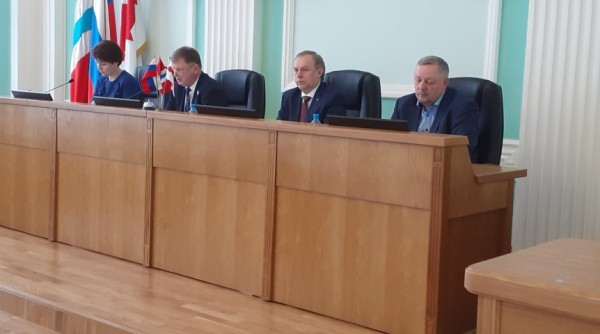 В Омском горсовете глобально перетряхнули руководство и составы комитетов В Омском горсовете глобально перетряхнули руководство и составы комитетов