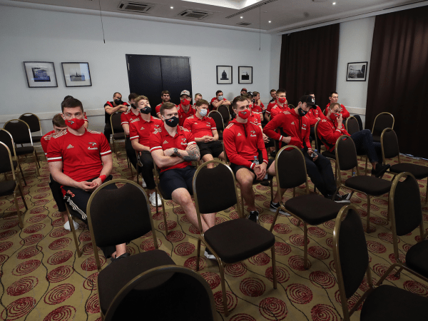 
        Третий мастер-класс программы «Игровой интеллект»: как хоккеистам общаться с прессой (ФОТО+ВИДЕО)
      