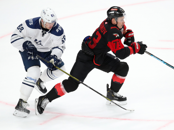 
        Хоккей вернулся! Как «Авангард» выиграл первый предсезонный матч у «Динамо»
      