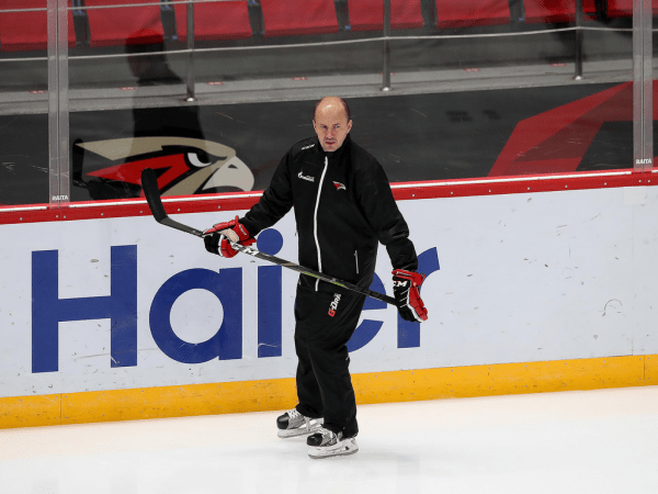 ПОДСЛУШАНО: «Авангард» после коронавируса. Снова тренируемся! (ФОТО+ВИДЕО)
ПОДСЛУШАНО: «Авангард» после коронавируса. Снова тренируемся! (ФОТО+ВИДЕО)