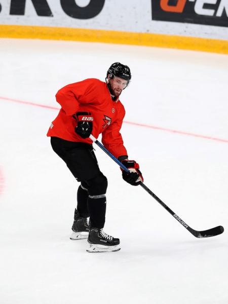 
        Новички «Авангарда». Иржи Секач (ФОТО+ВИДЕО)
      