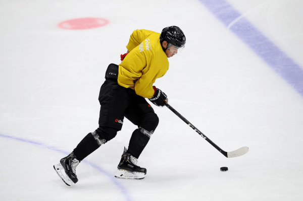 ПОДСЛУШАНО: «Авангард» после коронавируса. Снова тренируемся! (ФОТО+ВИДЕО)
ПОДСЛУШАНО: «Авангард» после коронавируса. Снова тренируемся! (ФОТО+ВИДЕО)