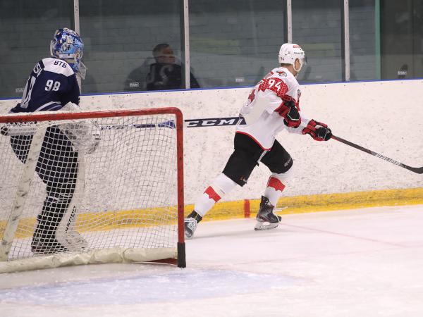 «Вся команда в конкуренции». Хартли, Чинахов и Хохлачёв о разгромной победе над «Динамо» во второй игре предсезонки
«Вся команда в конкуренции». Хартли, Чинахов и Хохлачёв о разгромной победе над «Динамо» во второй игре предсезонки