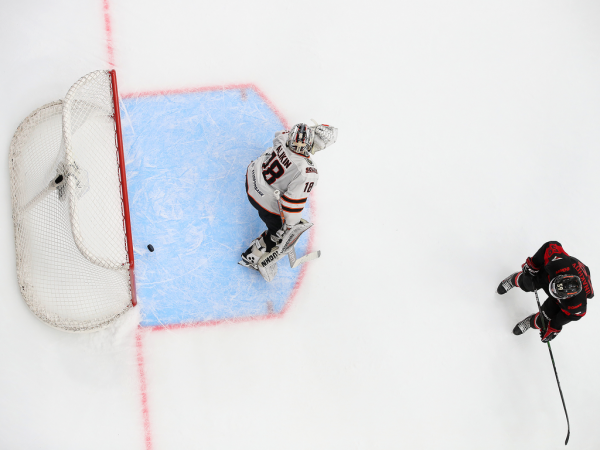 
        «Авангард» - «Амур» 2:1. Товарищеский матч (ВИДЕО)
      
