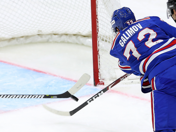 
        Выиграли у СКА и стали победителями турнира в Петербурге! Как «Авангард» завершил предсезонку
      