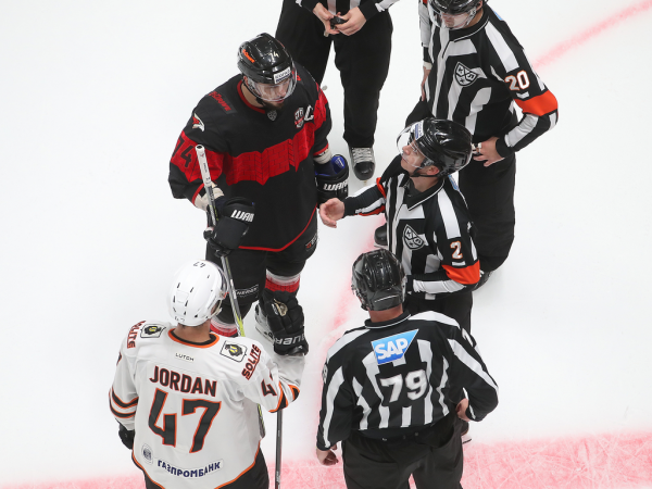 
        Четвёртая победа на предсезонке! Как «Авангард» оказался сильнее «Амура»
      