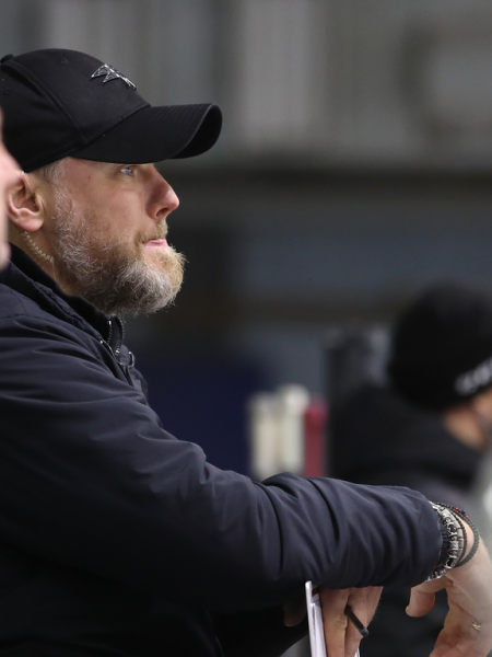 «Вся команда в конкуренции». Хартли, Чинахов и Хохлачёв о разгромной победе над «Динамо» во второй игре предсезонки
«Вся команда в конкуренции». Хартли, Чинахов и Хохлачёв о разгромной победе над «Динамо» во второй игре предсезонки