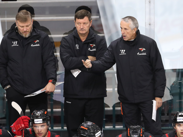 Камбэк в первой игре на турнире в Петербурге! Как «Авангард» победил «Торпедо»
Камбэк в первой игре на турнире в Петербурге! Как «Авангард» победил «Торпедо»