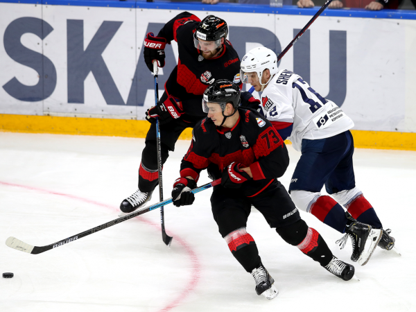 Камбэк в первой игре на турнире в Петербурге! Как «Авангард» победил «Торпедо»
Камбэк в первой игре на турнире в Петербурге! Как «Авангард» победил «Торпедо»