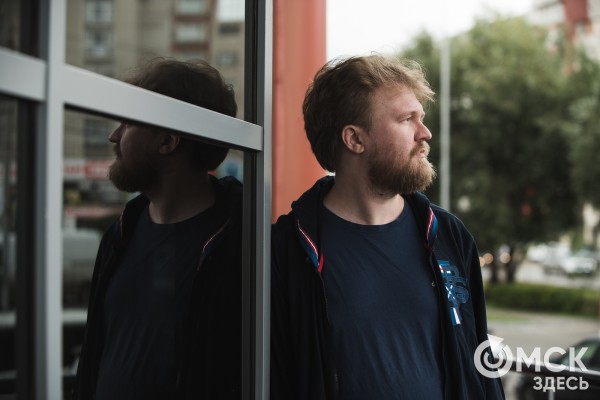 Писатель Дмитрий Кононов: Мем "Не пытайтесь покинуть Омск" - это пустая чушь!" Писатель Дмитрий Кононов: Мем "Не пытайтесь покинуть Омск" - это пустая чушь!"