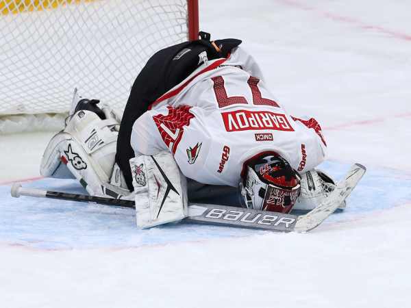 
        Выиграли у СКА и стали победителями турнира в Петербурге! Как «Авангард» завершил предсезонку
      