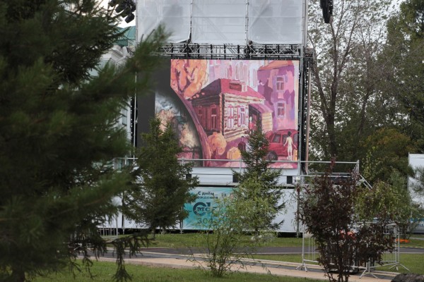 Обманные маневры и доступные компромиссы. День города в Омске прошел в режиме «ждун» Обманные маневры и доступные компромиссы. День города в Омске прошел в режиме «ждун»