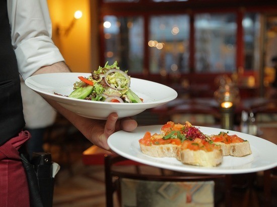 Эксперт рассказал, почему отказ от ужина вредит похудению