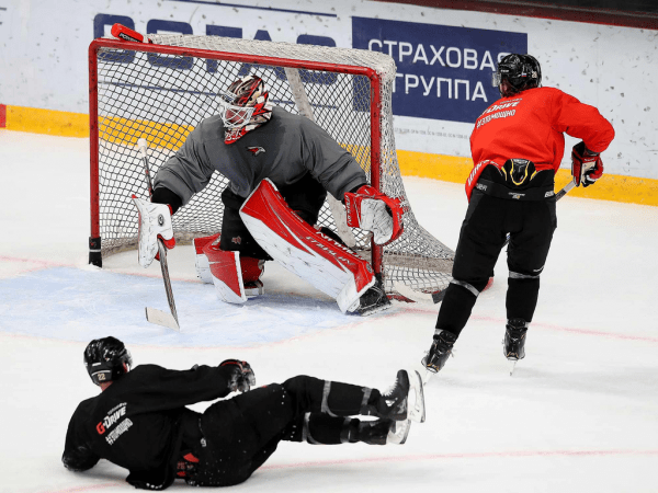 ПОДСЛУШАНО: «Авангард» после коронавируса. Снова тренируемся! (ФОТО+ВИДЕО)
ПОДСЛУШАНО: «Авангард» после коронавируса. Снова тренируемся! (ФОТО+ВИДЕО)