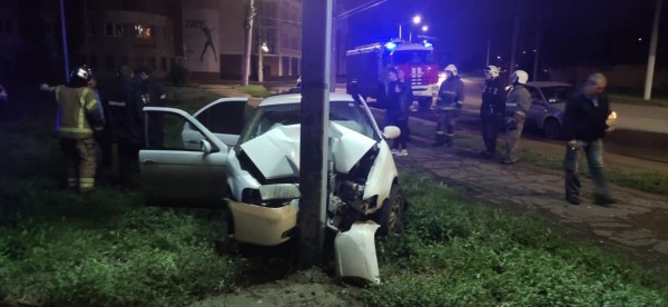 В Омске на Богдана Хмельницкого в аварии погиб 20-летний водитель