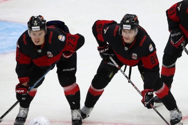 С чистого листа. С какими силами омский «Авангард» начинает новый сезон КХЛ