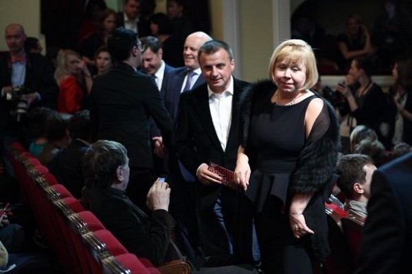 Столичные гости превратили Омский театр драмы в настоящий Бродвей