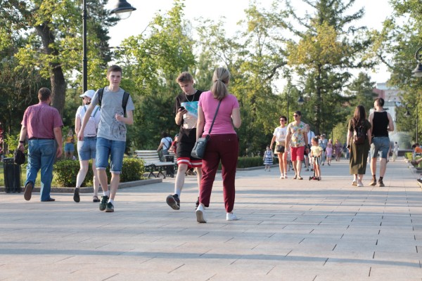 Обманные маневры и доступные компромиссы. День города в Омске прошел в режиме «ждун» Обманные маневры и доступные компромиссы. День города в Омске прошел в режиме «ждун»