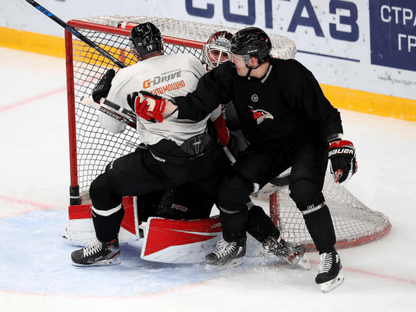 ПОДСЛУШАНО: «Авангард» после коронавируса. Снова тренируемся! (ФОТО+ВИДЕО)
ПОДСЛУШАНО: «Авангард» после коронавируса. Снова тренируемся! (ФОТО+ВИДЕО)