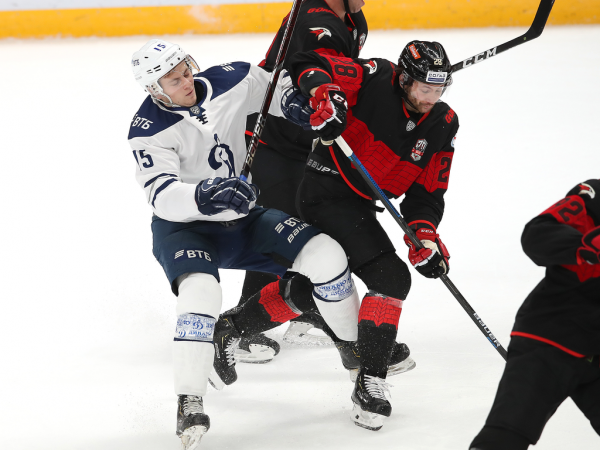 
        «Мы посмотрели, чего стоит каждый». Хартли, Грицюк и Мизюрин о победе над «Динамо»
      