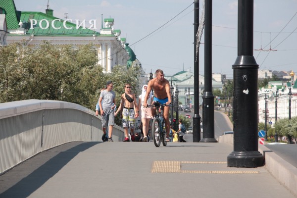 Обманные маневры и доступные компромиссы. День города в Омске прошел в режиме «ждун» Обманные маневры и доступные компромиссы. День города в Омске прошел в режиме «ждун»