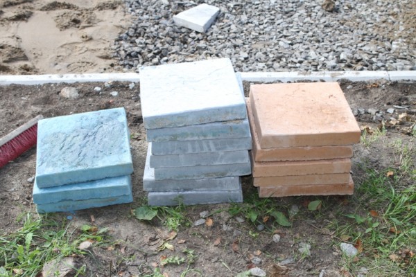 Для омичей из Горного Алтая везут 15 тонн валунов