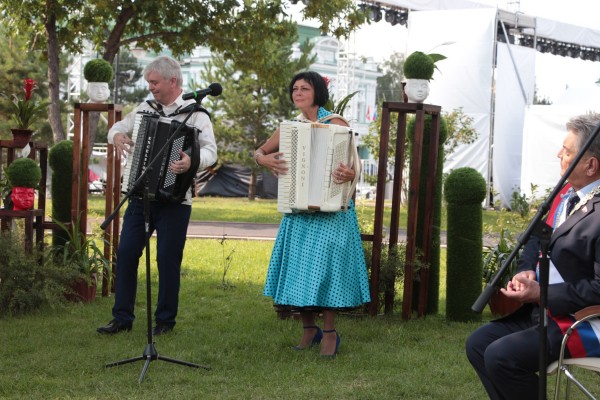 Обманные маневры и доступные компромиссы. День города в Омске прошел в режиме «ждун» Обманные маневры и доступные компромиссы. День города в Омске прошел в режиме «ждун»