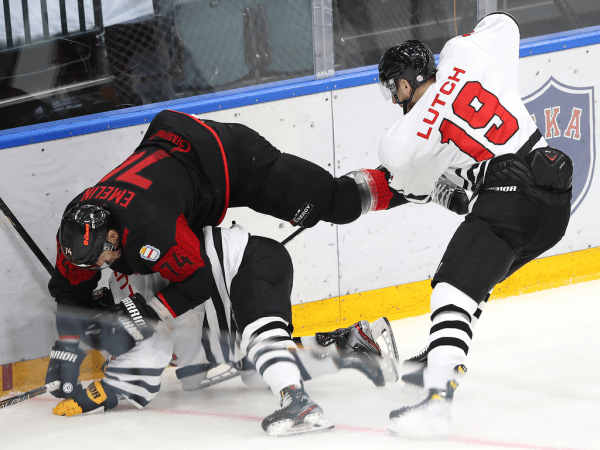 
        Вторая волевая победа в Питере! Как «Авангард» разобрался с «Северсталью»
      