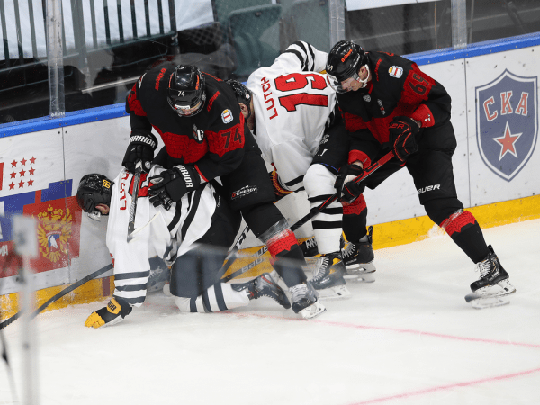 
        Вторая волевая победа в Питере! Как «Авангард» разобрался с «Северсталью»
      