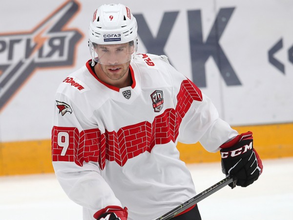 
        Корбэн Найт: ожидания от &laquo;Авангарда&raquo; всегда большие
      