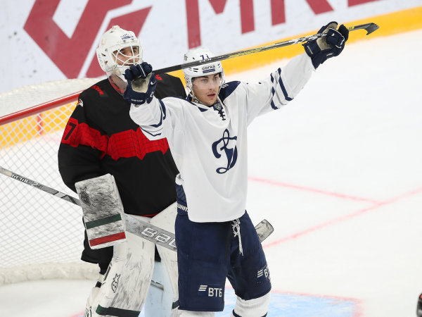 «Авангард» - «Динамо» Москва 5:4. Товарищеский матч (ВИДЕО)
«Авангард» - «Динамо» Москва 5:4. Товарищеский матч (ВИДЕО)