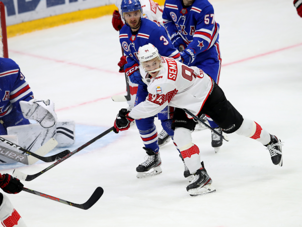 
        Выиграли у СКА и стали победителями турнира в Петербурге! Как «Авангард» завершил предсезонку
      