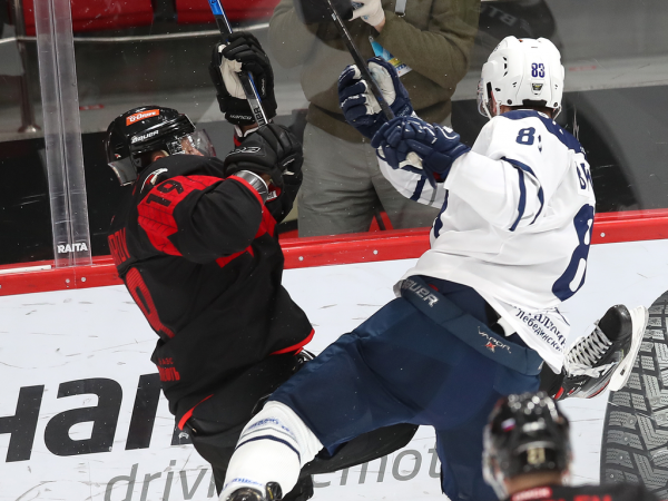 
        «Мы посмотрели, чего стоит каждый». Хартли, Грицюк и Мизюрин о победе над «Динамо»
      