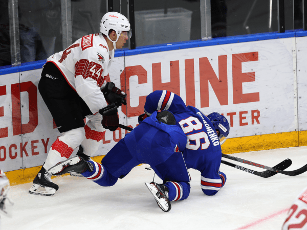 
        Выиграли у СКА и стали победителями турнира в Петербурге! Как «Авангард» завершил предсезонку
      