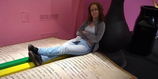 Писательница Анна Ведерникова: "Мужчины не сочувствуют Маргарите и Карениной"