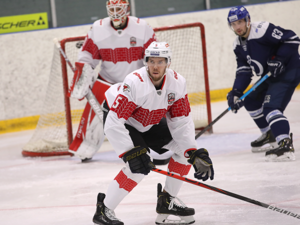 
        Полный разгром в Новогорске! Как «Авангард» одержал победу над «Динамо»
      