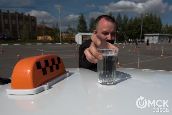 Омич попытается стать лучшим таксистом страны на трассе "Формулы-1" Омич попытается стать лучшим таксистом страны на трассе "Формулы-1"