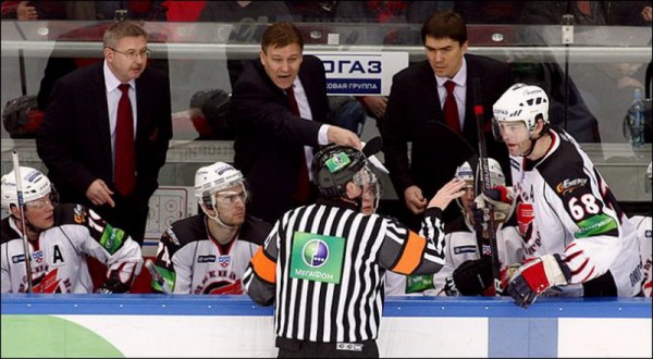 
        Ягр вернулся и забил в овертайме. Из истории встреч «Авангарда» и «Автомобилиста»
      