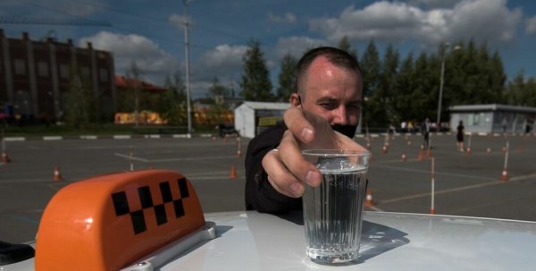 Омич попытается стать лучшим таксистом страны на трассе "Формулы-1" Омич попытается стать лучшим таксистом страны на трассе "Формулы-1"