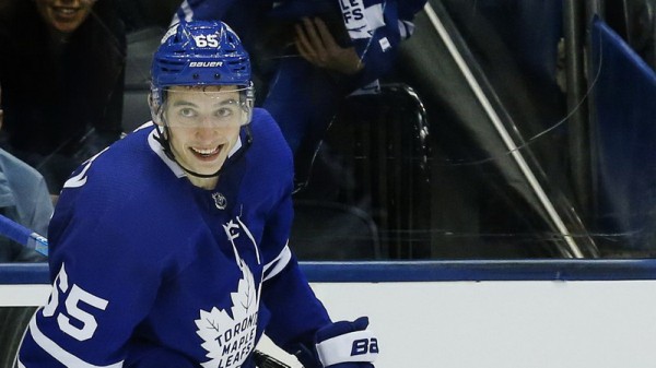 
        &laquo;Деньги не всегда решают всё, мой приоритет &mdash; НХЛ&raquo;. Илья Михеев &mdash; о Канаде, вылете из плей-офф и супе
      