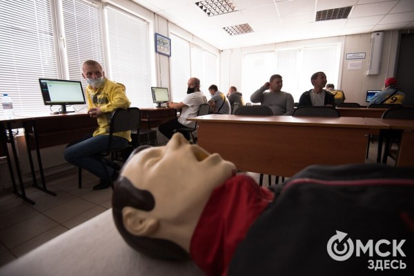 Омич попытается стать лучшим таксистом страны на трассе "Формулы-1" Омич попытается стать лучшим таксистом страны на трассе "Формулы-1"