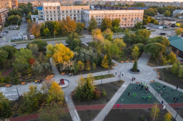 В Омске торжественно открыли обновлённый сквер «Юбилейный»