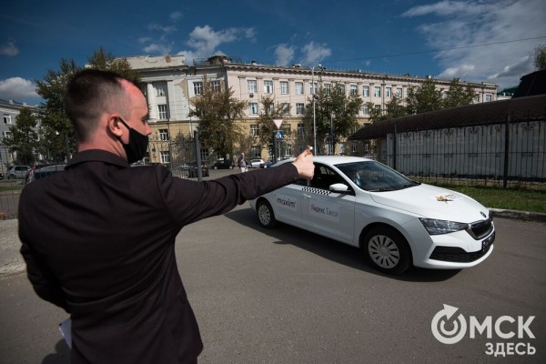 Омич попытается стать лучшим таксистом страны на трассе "Формулы-1" Омич попытается стать лучшим таксистом страны на трассе "Формулы-1"