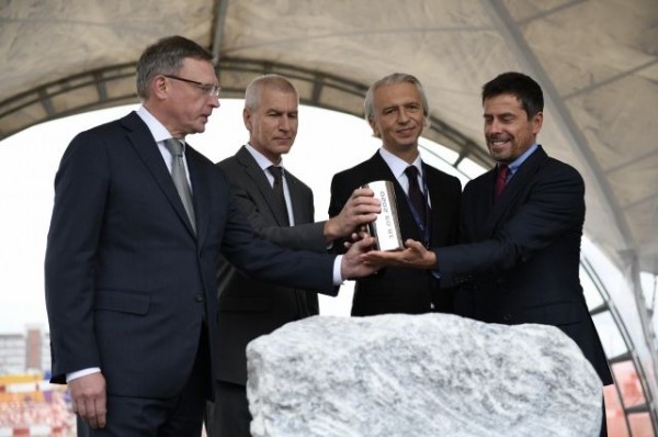 В Омске заложили капсулу времени на месте будущей «Арены»